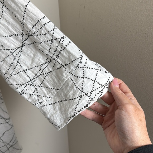 Habitat Button Down Shirt White and Black Size XL - Picture 4 of 7